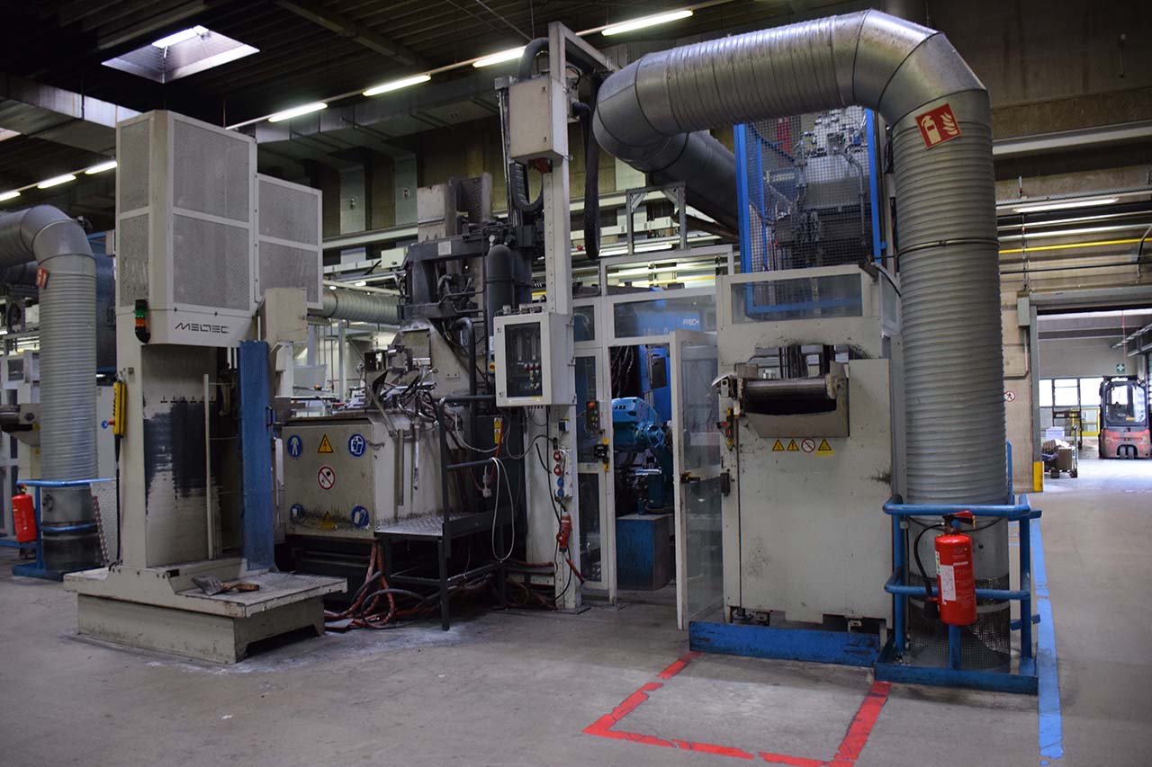 Frech W500 máquina de fundição injetada com câmara quente WK1475, usada