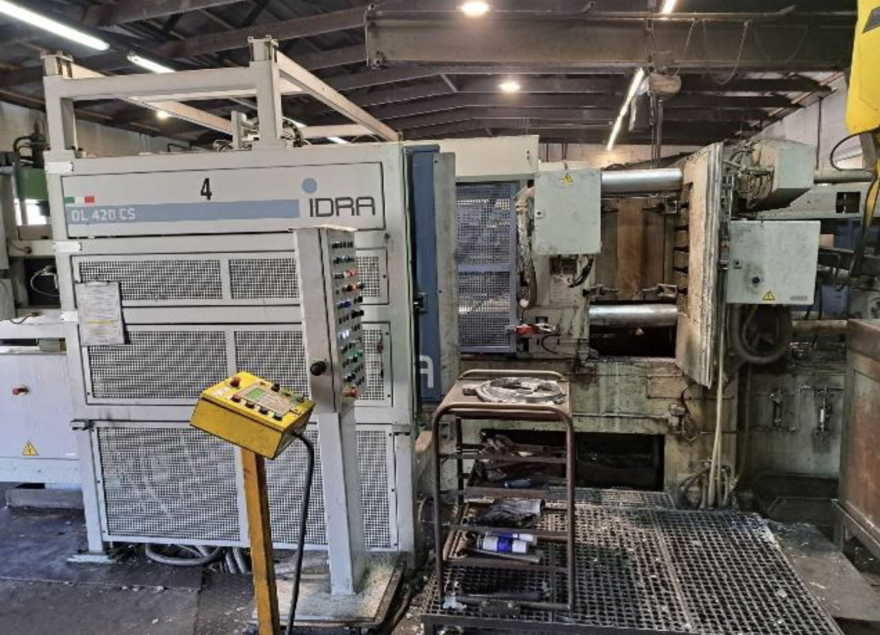 Idra OL 420 CS máquina de fundição injetada com câmara fria KK1653, usada