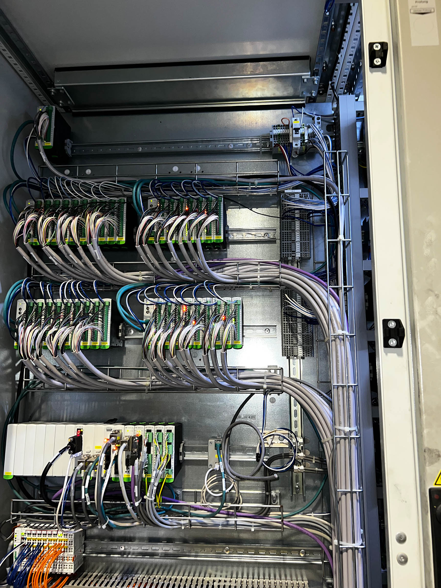 Cabina de controlo Bühler H 630 B ZU2162, usada