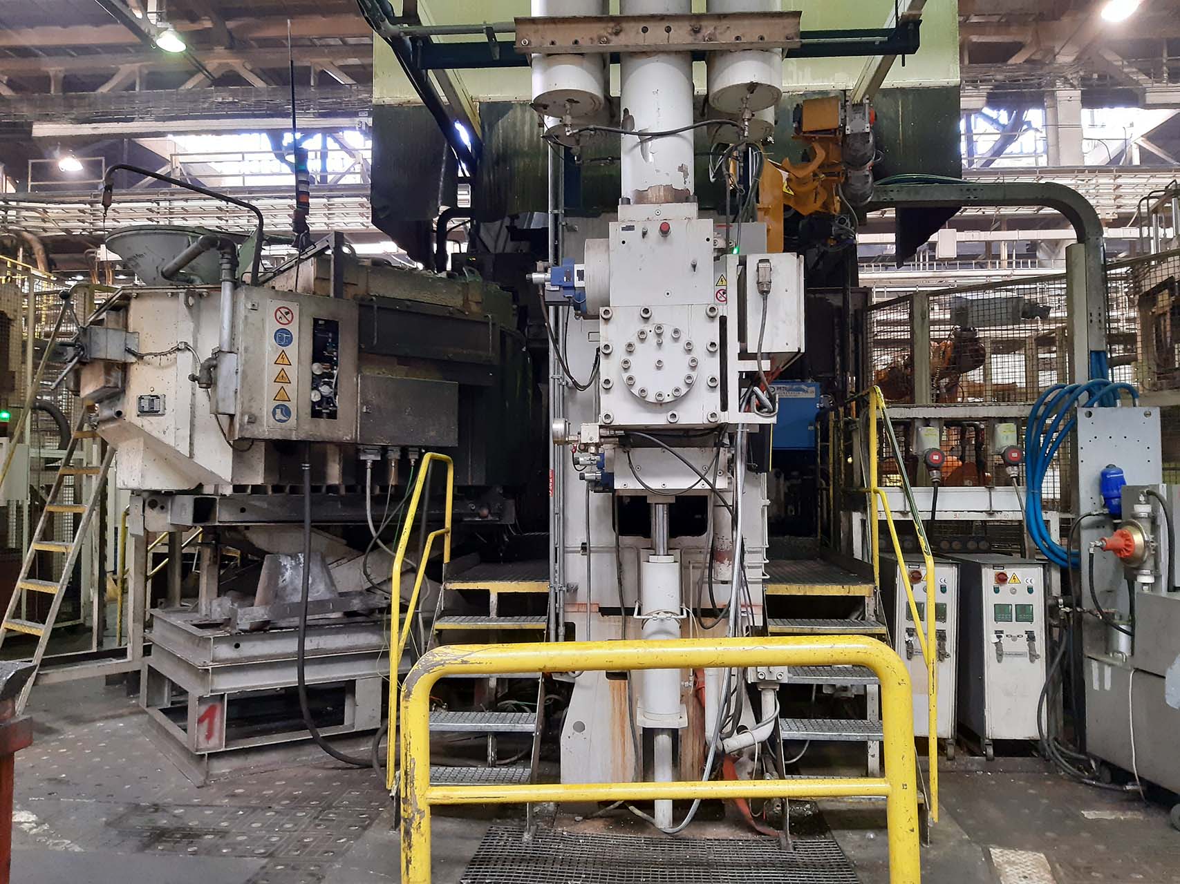 Frech GDK 1600-130 OC máquina de fundição sob pressão em câmara fria KK1637, utilizada Frech GDK 1600-130 OC máquina de fundição sob pressão em câmara fria KK1637, utilizada