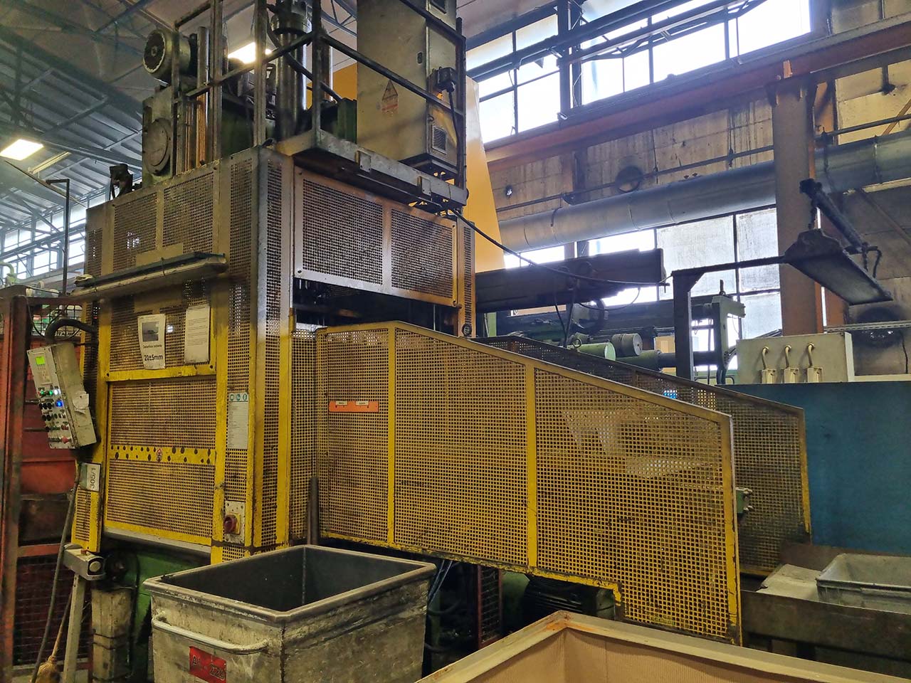 Máquina de fundição sob pressão em câmara fria IDRA OL 700 KK1621, utilizada Máquina de fundição sob pressão em câmara fria IDRA OL 700 KK1621, utilizada