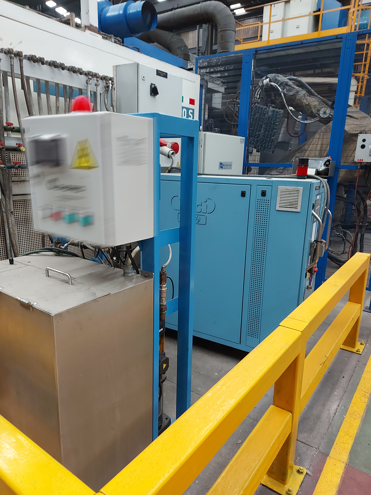 Idra OL 1900 S máquina de fundição injetada com câmara fria KK1587, usada