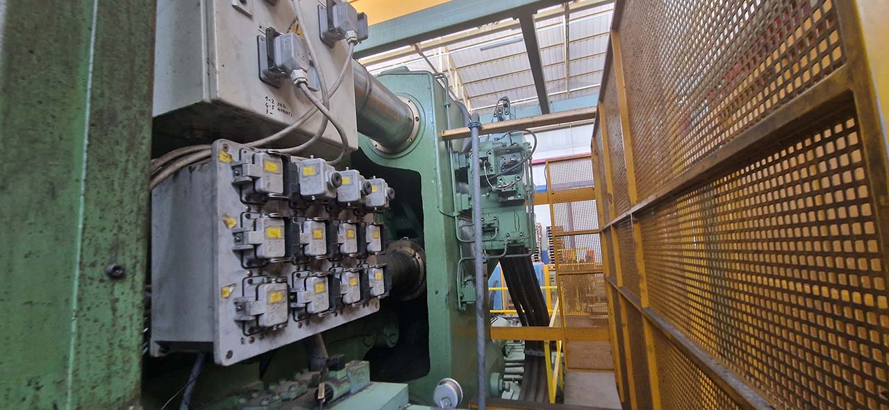 Idra OL 3500 máquina de fundição injetada com câmara fria KK1678, usada Idra OL 3500 máquina de fundição injetada com câmara fria KK1678, usada