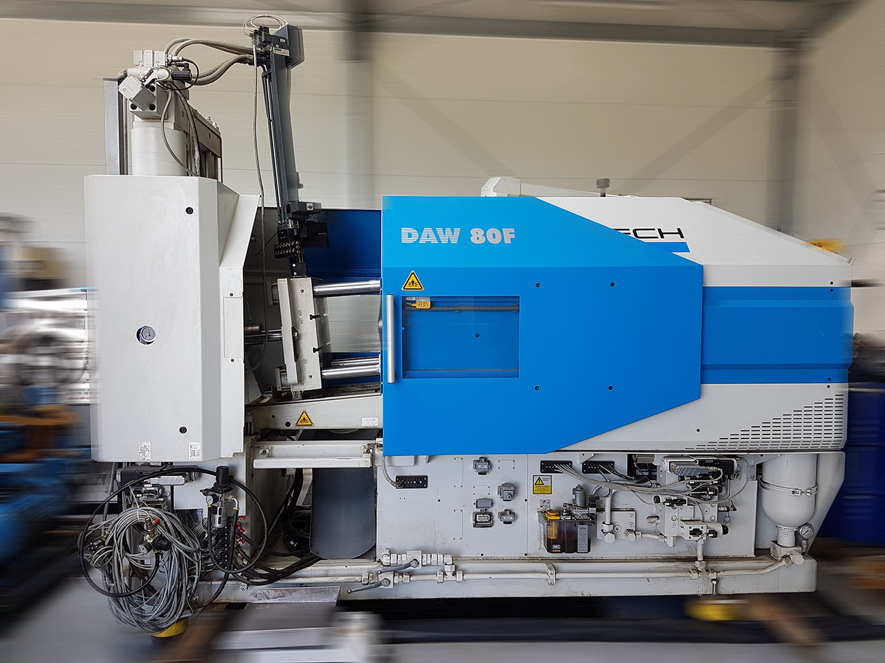 Recondicionamento da máquina de fundição injetada com câmara quente
