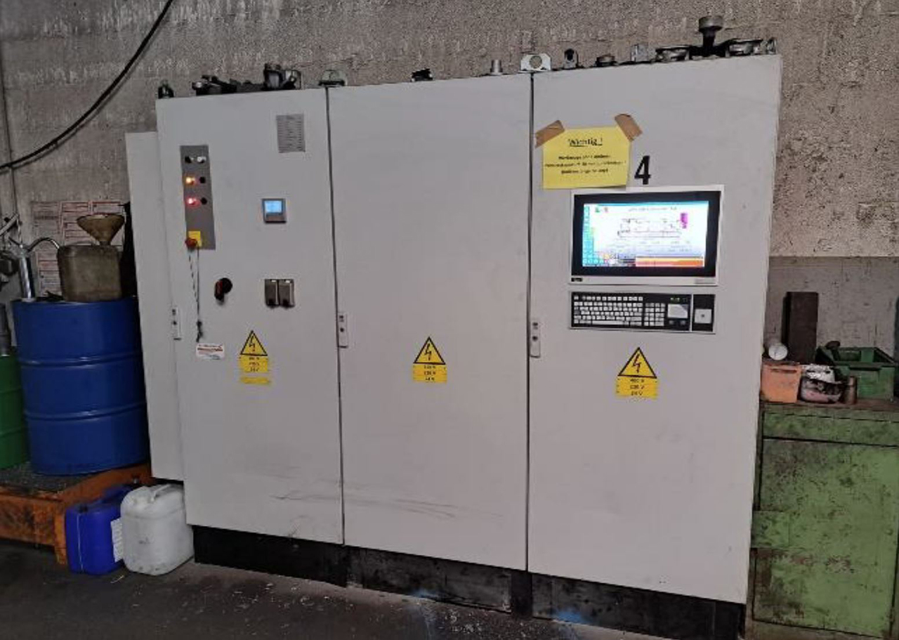 Idra OL 420 CS máquina de fundição injetada com câmara fria KK1653, usada