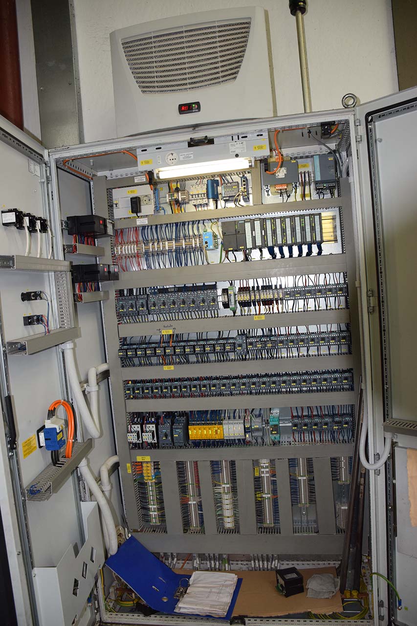 StrikoWestofen MH II-T 3000/2000 G-eg Plus+ forno de fusão e manutenção O1843, usado