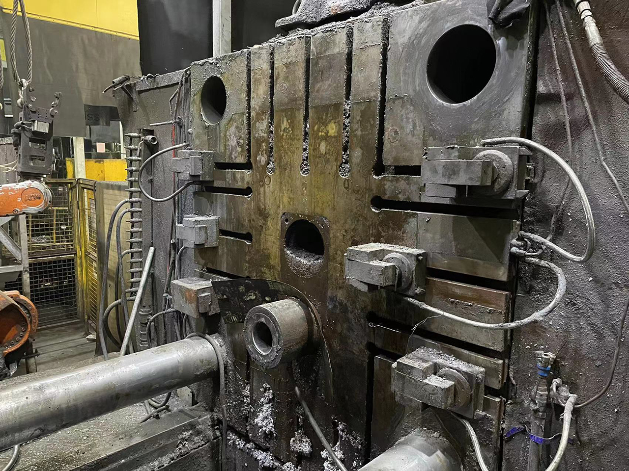 Italpresse IP 1650 SC máquina de fundição sob pressão em câmara fria KK1652, utilizada Italpresse IP 1650 SC máquina de fundição sob pressão em câmara fria KK1652, utilizada