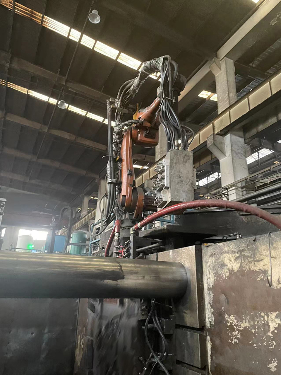 Italpresse IP 1650 SC máquina de fundição injetada com câmara fria KK1656, usada Italpresse IP 1650 SC máquina de fundição injetada com câmara fria KK1656, usada