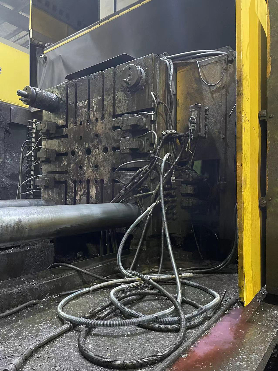 Italpresse IP 1650 SC máquina de fundição sob pressão em câmara fria KK1652, utilizada Italpresse IP 1650 SC máquina de fundição sob pressão em câmara fria KK1652, utilizada