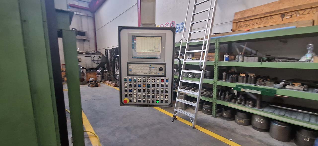 Idra OL 3500 máquina de fundição injetada com câmara fria KK1678, usada Idra OL 3500 máquina de fundição injetada com câmara fria KK1678, usada