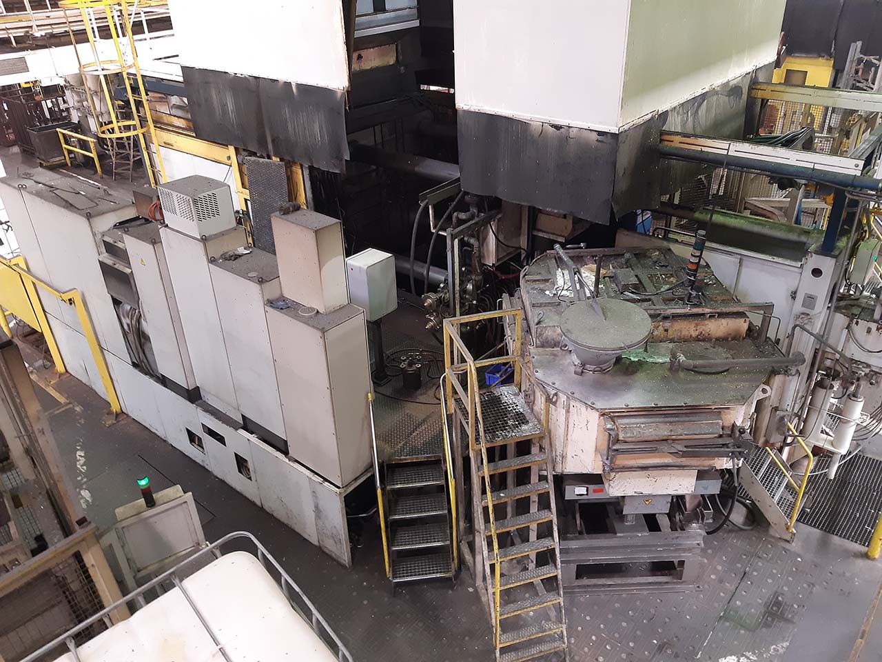 Frech GDK 1600-130 OC máquina de fundição sob pressão em câmara fria KK1637, utilizada Frech GDK 1600-130 OC máquina de fundição sob pressão em câmara fria KK1637, utilizada