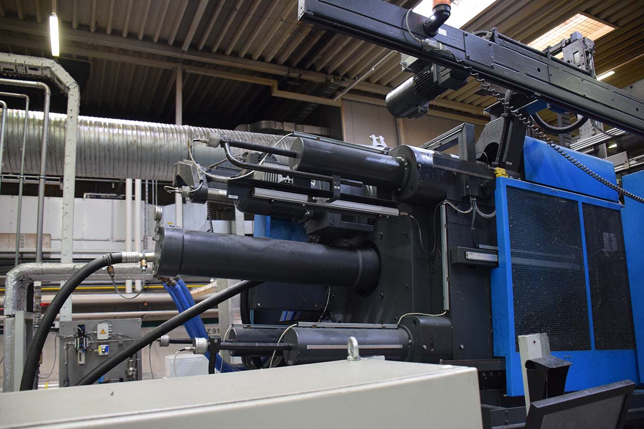 Frech W500 máquina de fundição injetada com câmara quente WK1475, usada