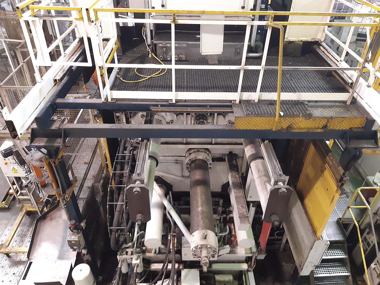 Frech GDK 1600-130 OC máquina de fundição sob pressão em câmara fria KK1637, utilizada Frech GDK 1600-130 OC máquina de fundição sob pressão em câmara fria KK1637, utilizada