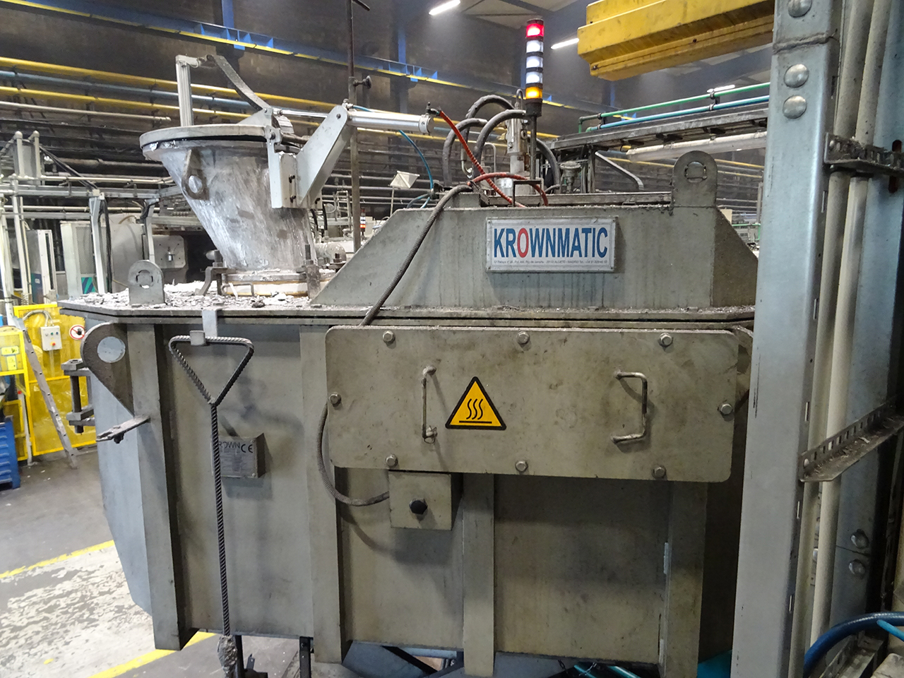 Krown Krownmatic KM 900 forno doseador O1712, utilizado