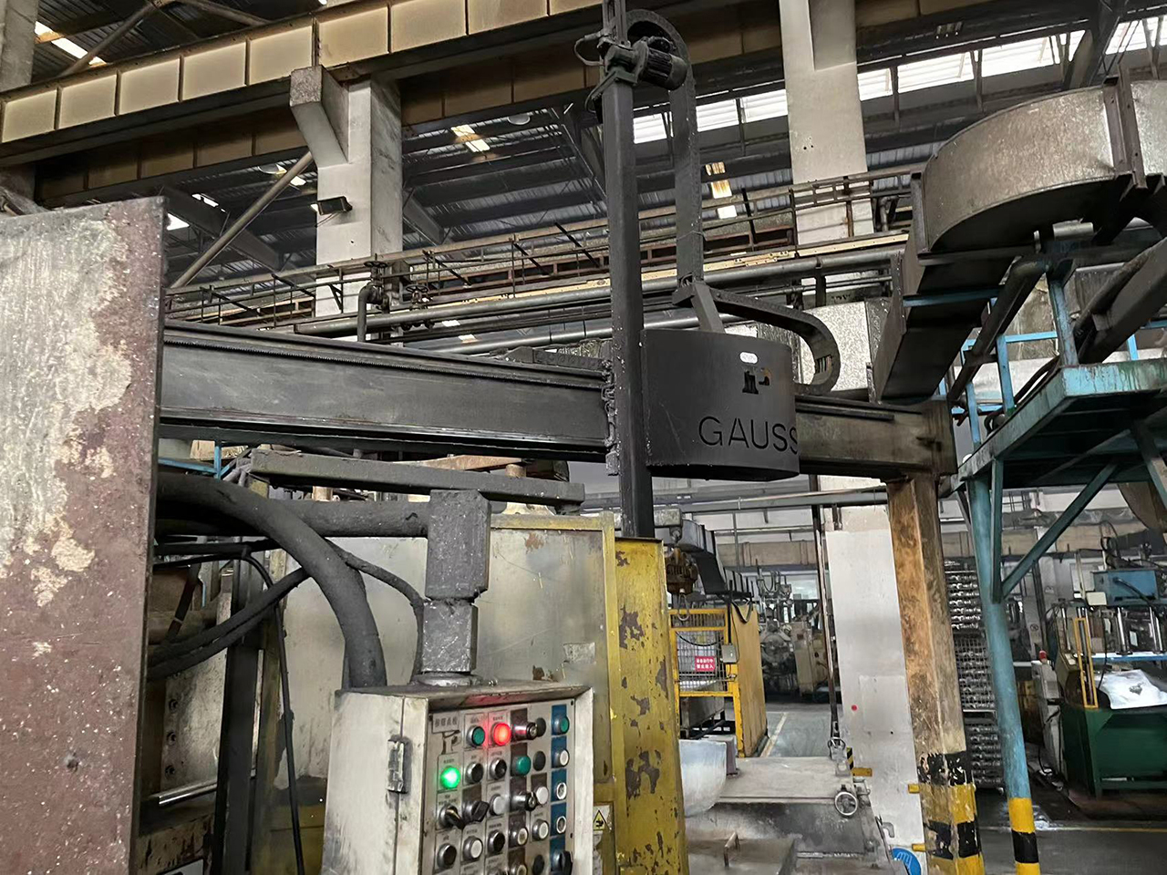 Italpresse IP 1850 SC máquina de fundição injetada com câmara fria KK1655, usada Italpresse IP 1850 SC máquina de fundição injetada com câmara fria KK1655, usada