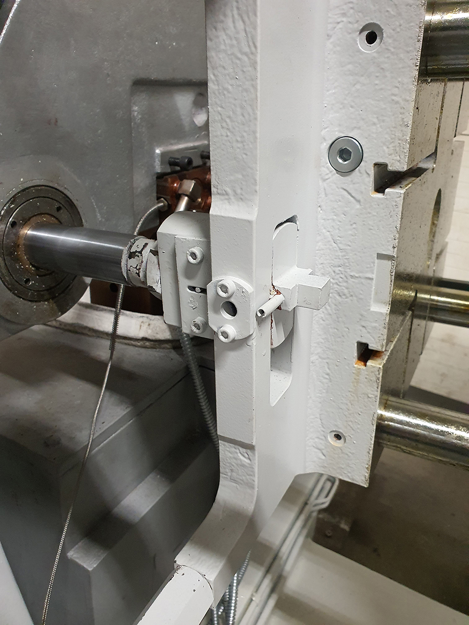 Recondicionamento da máquina de fundição sob pressão de câmara quente Frech DAW 20