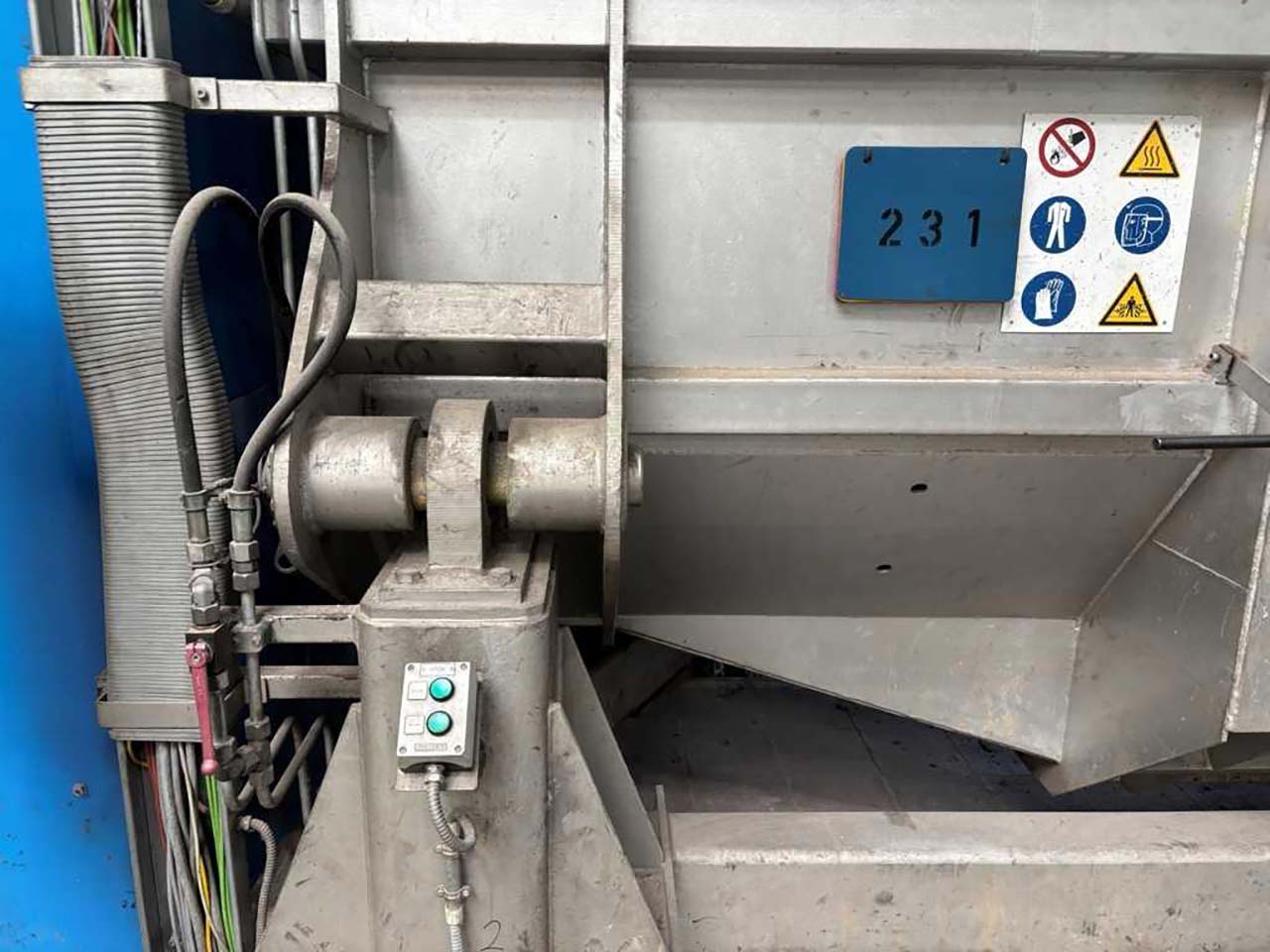 StrikoWestofen MH II-T 3000/2000 G-eg Plus+ forno de fusão e manutenção O1843, usado StrikoWestofen MH II-T 3000/2000 G-eg Plus+ forno de fusão e manutenção O1843, usado