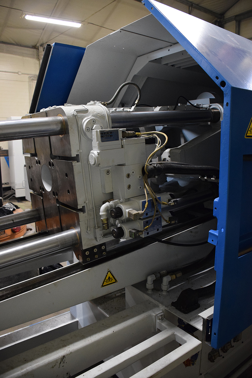 Máquina de fundição sob pressão Frech DAW 125 F de câmara quente WK1454, parcialmente renovada